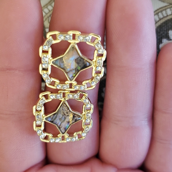 New Gold Wrapped Abalone Shell Stud Earrings. - Picture 5 of 16